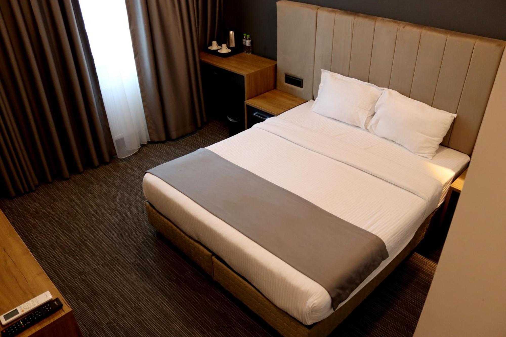 Home Plus Hotel Estambul Exterior foto